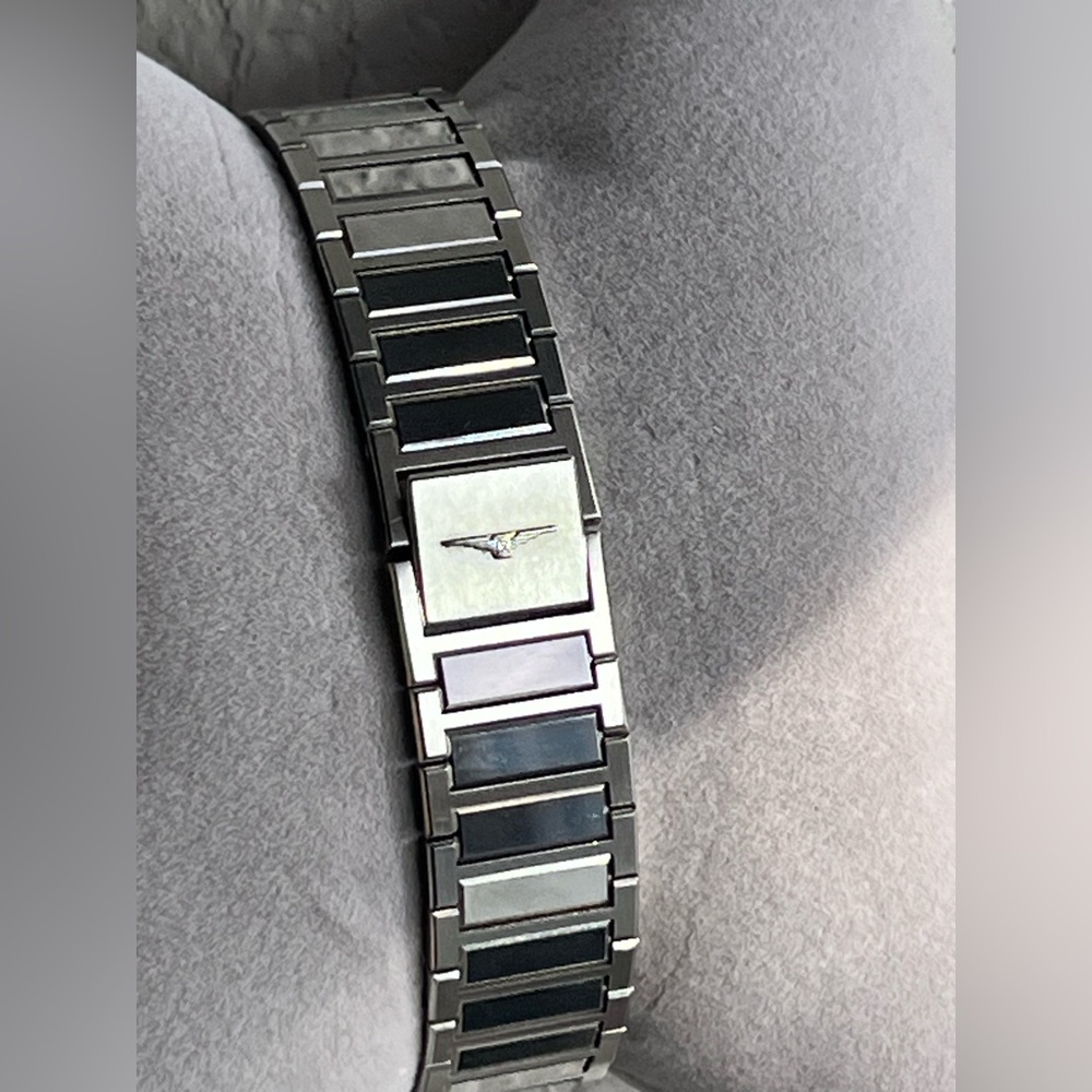 Longines Quartz men’s rectangular Watch (1982) - Picture 10 of 16